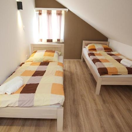 Apartments Rooms Paromlin Centar Zagreb Exteriör bild