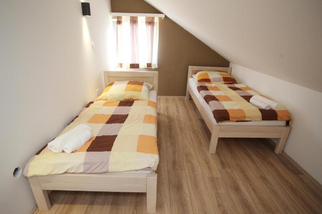 Apartments Rooms Paromlin Centar Zagreb Exteriör bild